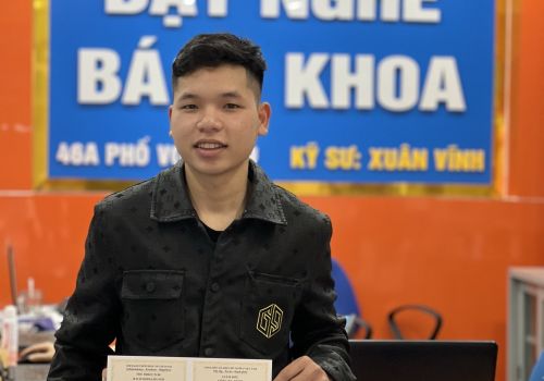 Học viên trẻ tuổi tốt nghiệp ra trường có công việc với thu nhập tốt tại công ty kỹ thuật điện